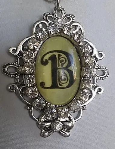 Ladies' Old English Monogram Initial Necklace b