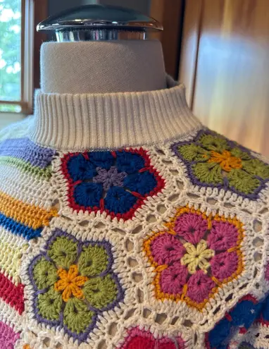 Farm Rio HANDMADE CROCHET SWEATER SIZE SMAL- NEVER WORN- NWOT