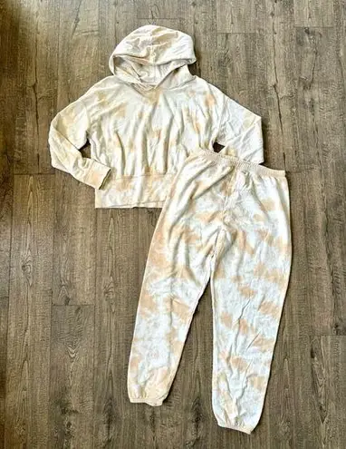 Aerie  Offline Slumber Party Jogger Set