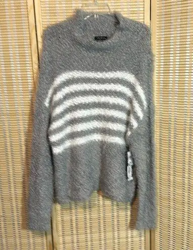 Tribal Gray and White Cozy Fuzzy Stretchy Mock Turtleneck Sweater XL New NWT