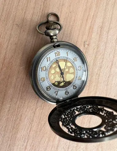 Steampunk Pocket Watch Beautiful Brass Color Case Scroll Motif Back White Dial