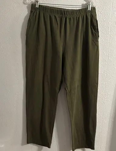 Basic Editions Olive Green Pants Comfortable Stylish with Pockets Size M