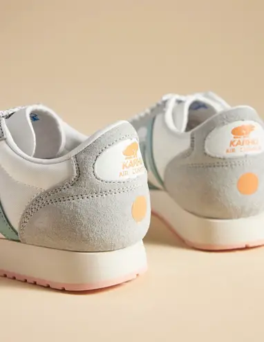 Karhu Unisex Albatross 82 Sneakers, Size 8.5 Women’s/ Size 7 Men’s /EU 40