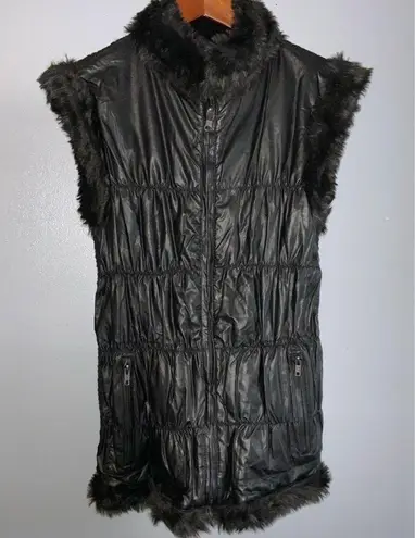 Bagatelle Black Faux Fur Faux Leather Reversible Vest Pockets Medium Like New