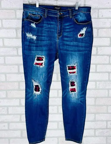 Judy Blue Buffalo Plaid Patch Distressed Skinny Jeans Size 20