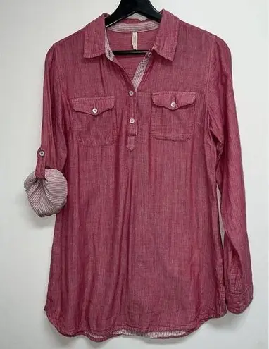 The Mountain Khakis Womens Long Roll Tab Sleeve 1/4 Button Tunic Shirt Size M Red