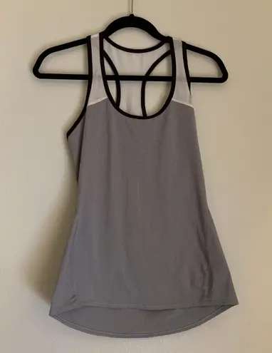 Athleta Chi Mesh Gray White Tank Top - Image 2