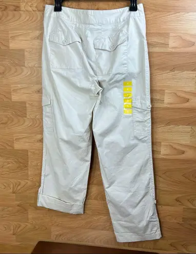 Caribbean Joe & Comapany Size 4 Color Sand Cropped Pants/Capris with 7 Pockets
