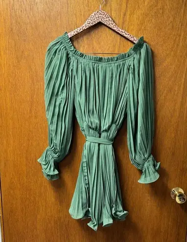 Baltic Born NEW Aubrey Off the Shoulder Pleated Mini Dress Green Large L NWT