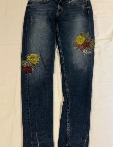 ZARA   Basic Z1975 Jeans Blue Floral Embroidered Distressed 5 Pocket Size 6