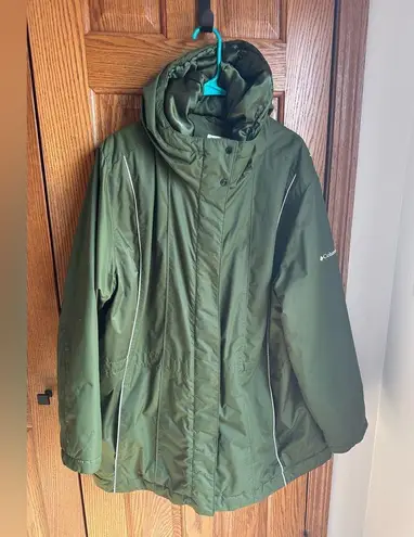Columbia  women’s 2X Omni Shield Coat Parka Ski Jacket Green Hooded Cinch waist