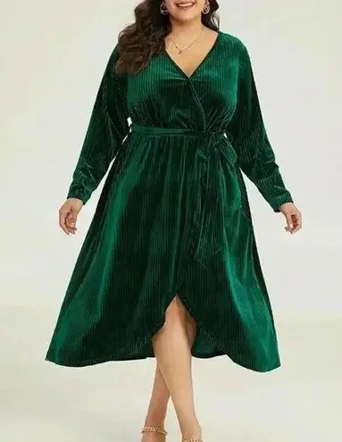 NWT!Dark green rib velvet wrap hem wrap pocket belt dress Size 12 or Large