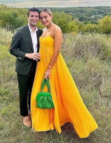 THEMOIRé Green Leather Magnetic Closure Puffy Trim Tia Plissa Bag Purse