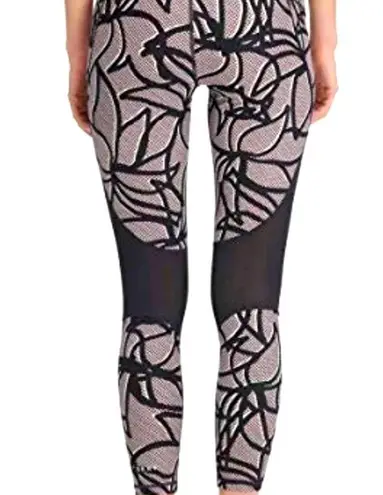 DKNY  NWT High Rise Leggings. LATH023