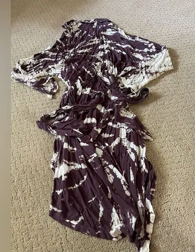 Young Fabulous and Broke  Raine Tie Dye Wrap Dress Size Medium Bin 70