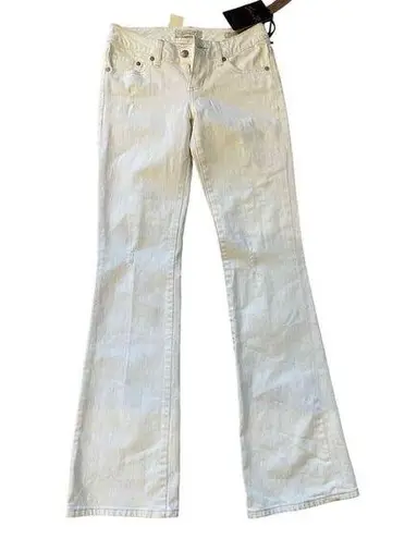 Seven7  women's jeans white flare size 25‎