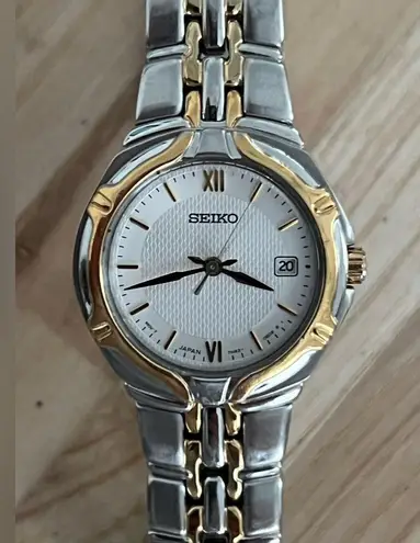 Seiko Ladies Watch 5 Bar Gorgeous White Dial Two-Tone Bracelet Date Window