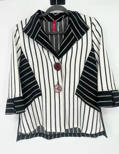 IC by Connie K Jacket Womens Medium Artsy Striped White Black Big Button USA