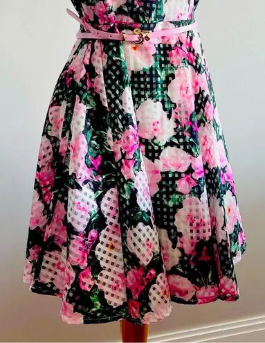 Boutique Izabel London Pink Floral Tea Party Dress