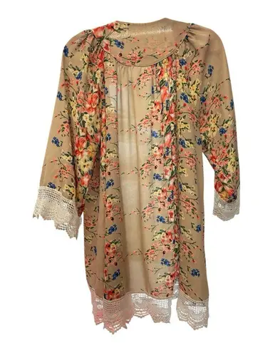 Trendy Boutique Tan Lace Trim Robe Size undefined