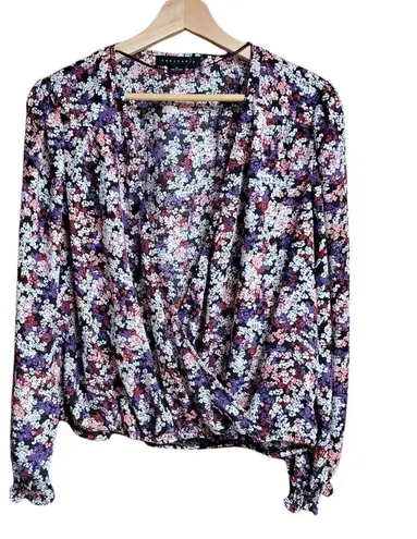 Sanctuary NWOT  wrap front V-neck Floral Blouse Size S