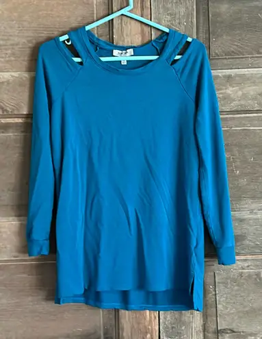 Reaction Kenneth Cole Kenneth Cole Reaction  Lyons Blue‎ cold shoulder top tunic size Medium thumbnail 1