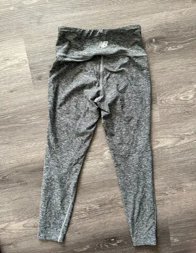 New Balance cropped leggings