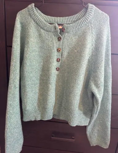 Blue Green Button - Image 1