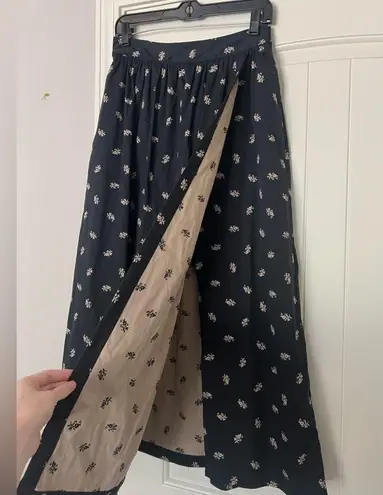 Hill House Home The Krista Skirt Khaki Autumn Paisley Black