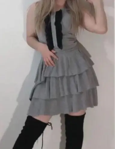 Twelve By Twelve Fit and Flare Tiered Cashmere Feel Skater Dress Medium