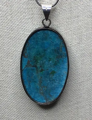 VINTAGE Turquoise and Pendant on New Sterling Silver Snake Chain