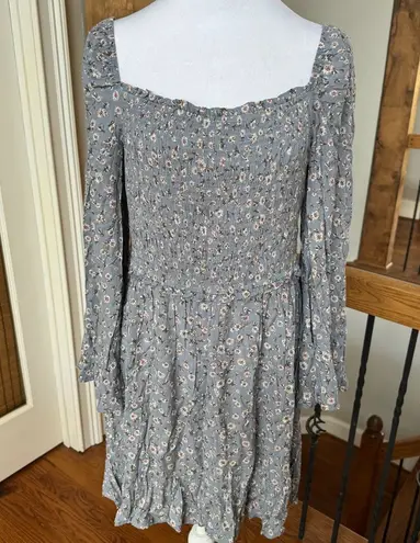 Prómesa PROMESA NWT Floral Light Blue Gray boho smocked ruffle dress L bell sleeves