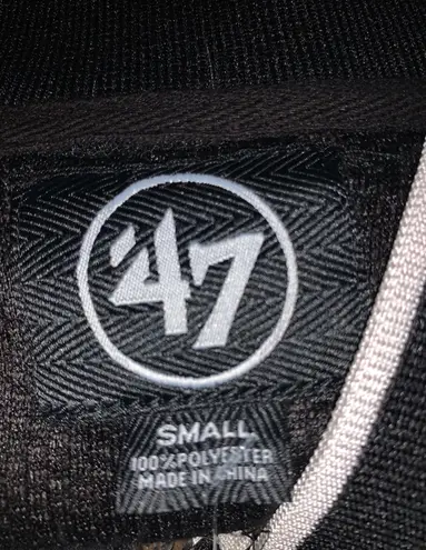 47 Bruins Sherpa Quarter Zip Pullover