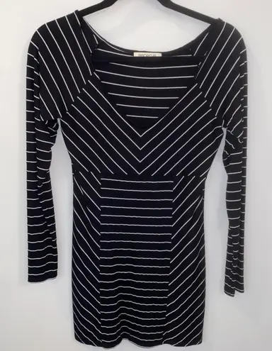Arden B Black White Pinstripe Long Sleeve Short Mini Dress Juniors L Holiday