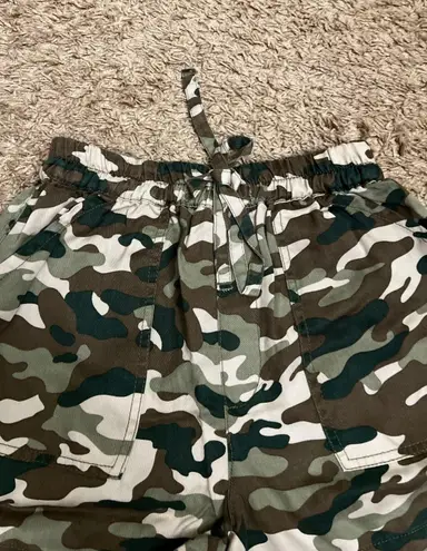 Love Tree Drawstring Camo Shorts