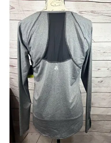 Tek Gear  small NWT gray long sleeve workout top - 2290