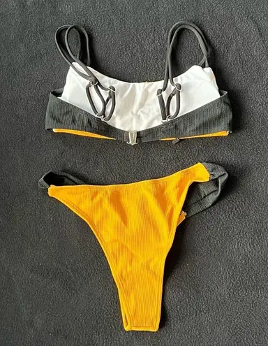 colorblock cheeky bikini set Yellow Size M