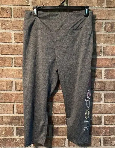 Bebe sport grey capris leggings nwot