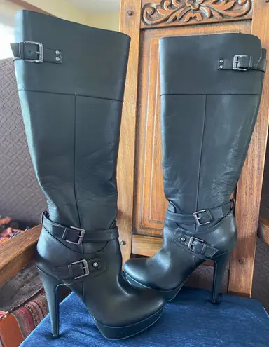 Guess destynn boots best sale