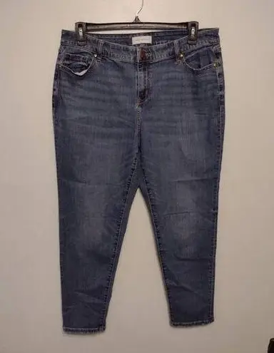 Lane Bryant  Size 14 Signature Fit Mid Rise Boyfriend Jeans