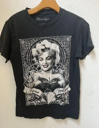 Marilyn Monroe BLACK GRAPHIC SHIRT SMALL (L6)