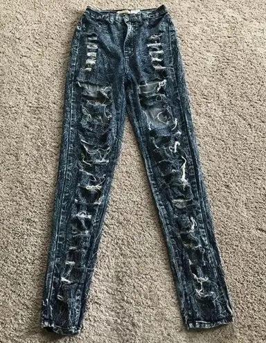Aphrodite  women’s size 9 acid wash destroyed high rise skinny jeans