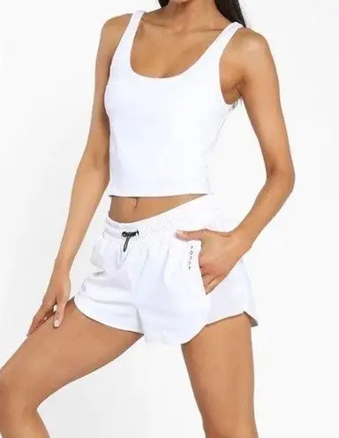 Koral Womens size S White Power Blackout 3” Gym Short Pockets Stretch Athleisure