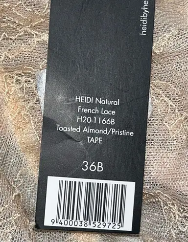 NEW Heidi Klum Natural French Lace Underwire Bra Size undefined