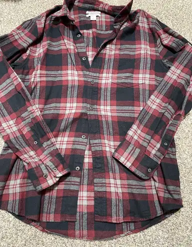 Amazon Essentials Red and Black Casual Button Down Shirt