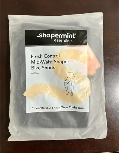 NWT Shapermint Essentials Fresh Control Mid Waist Shaper Bike Shorts Black - Image 1