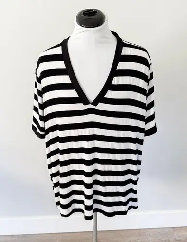 Boutique Crescent Drive Black and White Striped Tee