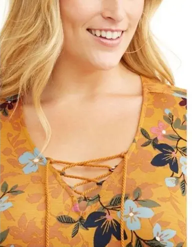 Terra & Sky Mustard yellow lace up V-neck baby doll floral top size 2X