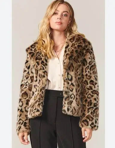 FATE by LED faux fur leopard coat. Brown