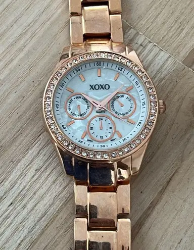 XOXO Ladies Watch Crystal Embellishments Pearl Dial Rose Gold Tone Bracelet
